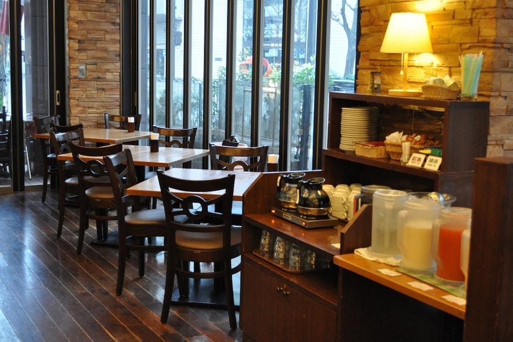 Hotel Apa Yokohama Kannai